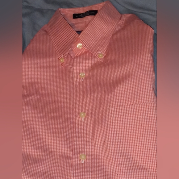 $48 Kirkland Button shirt, size small, tiny red-white plaid, easy care NWOT - Picture 5 of 7